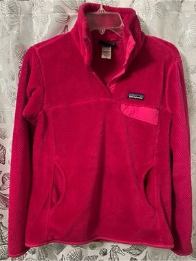 Patagonia Women's Pullover Fleece Sweater in Deep Pink Size Medium